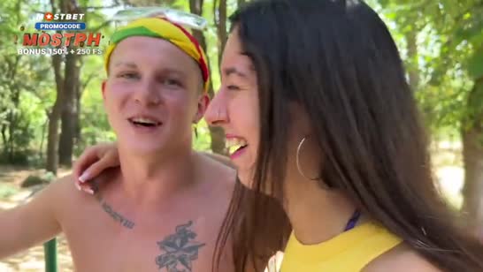 Совместная тренировка на турниках обернулась поревом