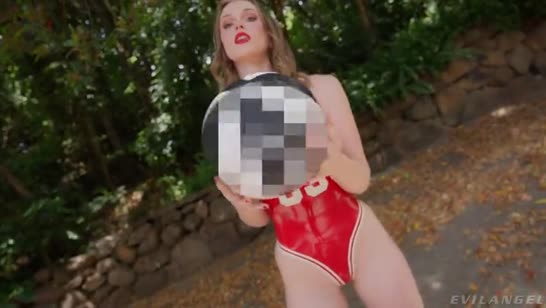 Scarlet Chase в латексном боди шикарно трахается в задницу #1