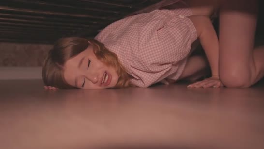 Сводная сестра застряла под кроватью и брат тут же пристроился #3